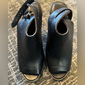 Coach Open Toe Heel size 7 Black